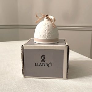 Lladro 1993 Porcelain Fall Bell